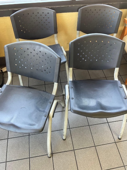 Chairs. 4 pieces