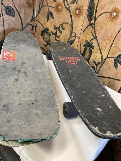 Kriptonics & unknown skateboards. 2 pieces