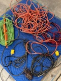 Assorted power cords . 6 pieces