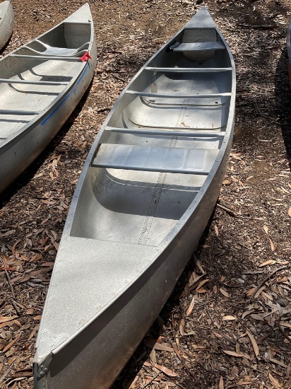 14' Grumman aluminum canoe
