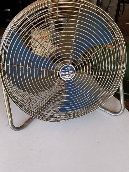 Patton High Velocity air circulator. Turned on