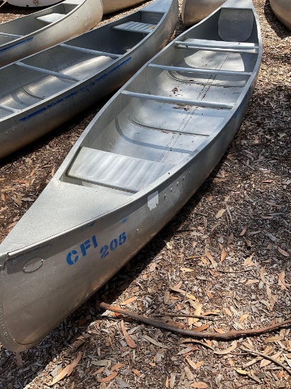 15' Grumman aluminum canoe