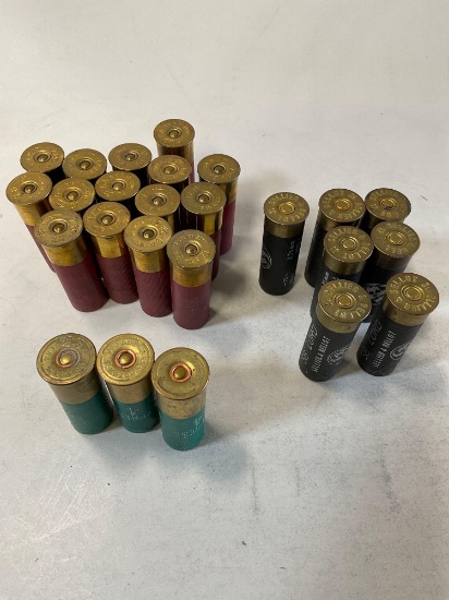 25 rounds - mixed 12 gauge ammo. Remington, SB Lord, Federal