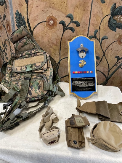 Grouping of Military issued items, 6 pieces