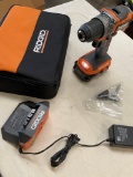Ridgid Sub Compact 18v drill / driver with battery, charger, & bag. WORKS