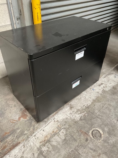 Lateral File Cabinet, Metal 2 drawer 36" x 20" x 28"