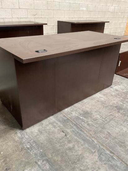 Office Desk. Model AA 4 Edge 60" x 30" x 30". See second pic for more product info.