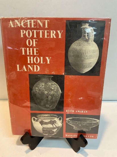 Vintage. Ruth Amiran Ancient Pottery Of The Holy Land, Masada Press 1969