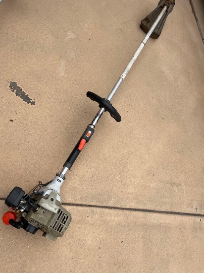Echo SRM-210 Echo Gas String Trimmer. WORKS, need tune up