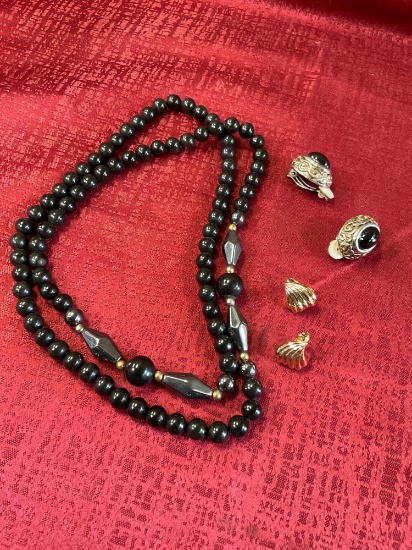 Custom jewelry. 16" necklace & earrings. 3 pieces