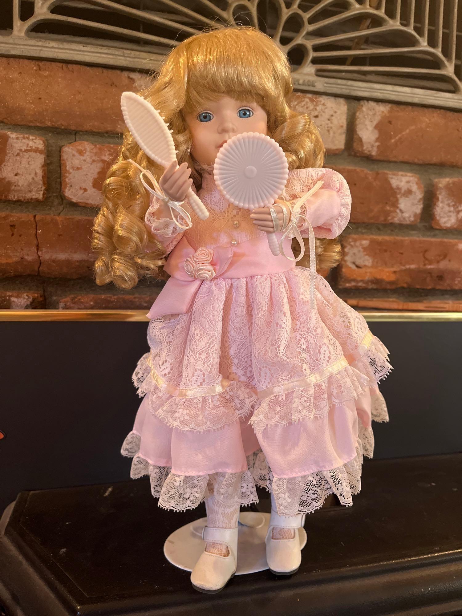 Vintage/ collectible porcelain, 14" Dynasty Doll | Proxibid