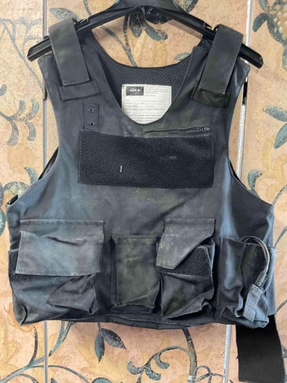 GH AE-Large tactical body armor outer carrier