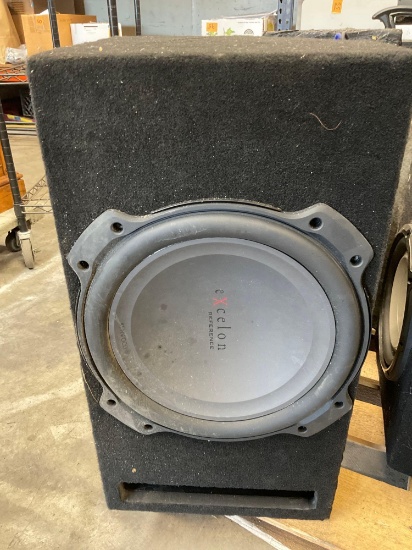 12" Excelon Reference subwoofer with acoustic 1000C1 amplifier & sub box. Box 13" x 24" x 13"