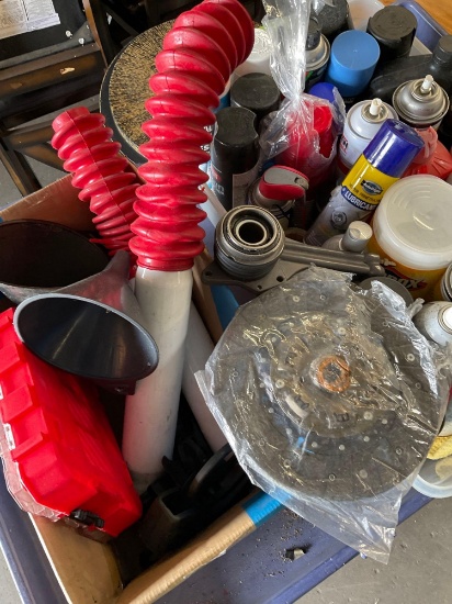 Assorted car items, assorted cans, cleaning supplies, etc