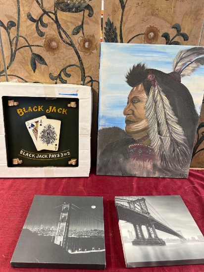 Assorted wall art. 4 pieces