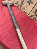 Sledge hammer with 32