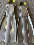 BSA donation- Model Frogfoot fins, seem to be a size Large