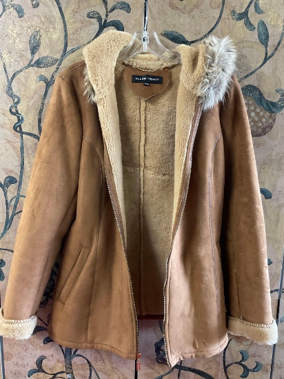 Ellen Tracy Simeon medium with hoodie, faux fur coat. Very good condition