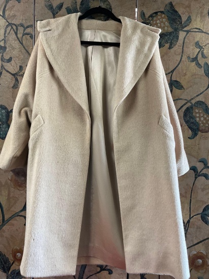 Vintage Workers Union made coat, seems to be a Large. Good condition