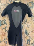 O'Neill 2mm ,new with tags, size 8 wet suit