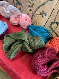Assorted scarfs. 8 pieces