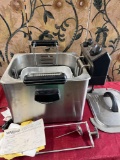 Waring professional turkey fryer/steamer