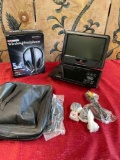 Wireless headphones & GPX PD932BU RS 9
