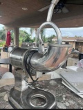 Stainless steel, electric ice crusher, works 110 volts, type: ZY-SB114