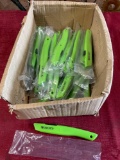 New Westcott box cutters. 25 pieces
