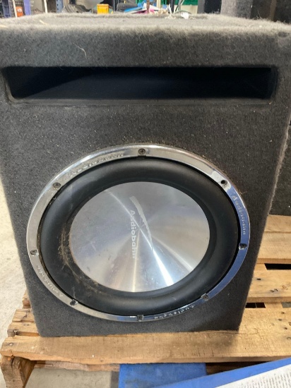 12" Audiobann subwoofer. Box 19" x 14" 16"
