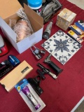 Lot. Assorted items
