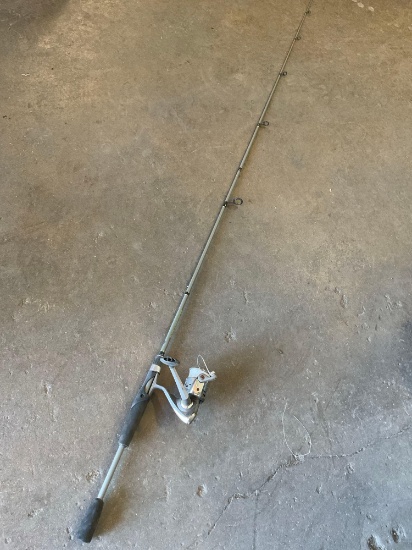 78" South Bend fishing rod with Raven RV330 reel