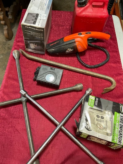 Assorted car items. Cup holders, inflators, gasoline can, etc, 8 pieces