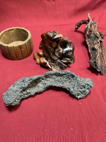 Assorted wood/ bowl & coral. 4 pieces