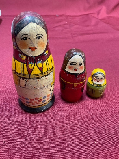Vintage Russian nesting dolls