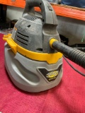 Stingers wet/ dry vac. Turned on