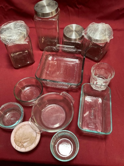 Assorted glass containers, Pyrex baking dishes, etc. 12 pieces