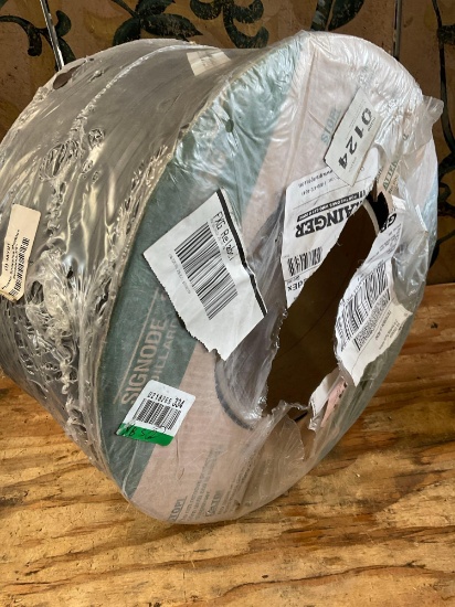 Signode plastic strapping 3/8"