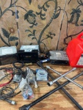 Car radios, gasoline container, assorted cables, etc. 12 pieces