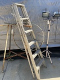 Clothing Rack, Aluminum Ladder, Tri-pod Work light, 3 pieces