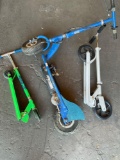 2 foldable scooters, Razor E300 missing battery/ parts. 3 pieces