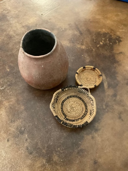 6"T vintage pottery deco and 1/2" & 1" tall handmade woven bowls.