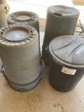 Assorted plastic trash cans. 7 pieces