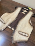 Cobra, Mens Leather motorcycle vest size XLarge