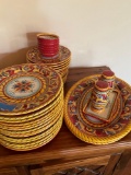 Tabletops Gallery Renaissance 38 piece set & salt and pepper shakers