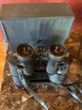 Vivitar binoculars 10/50WA