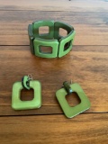 Bracelet & earrings