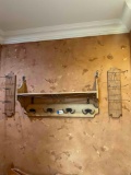 Assorted decorative shelving. Shelf 40