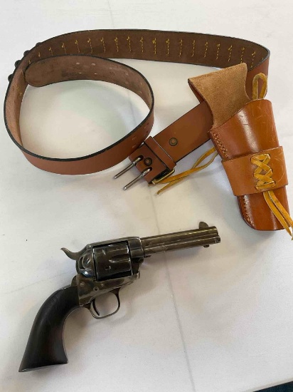 .45 Colt, Cimarron Arms Co Houston Texas-USA 2577 gun with belt & Triple K holster
