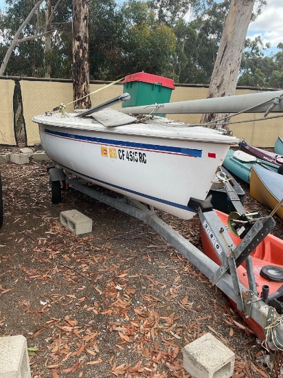 Catalina Sailboat 14'2" CF4515RC